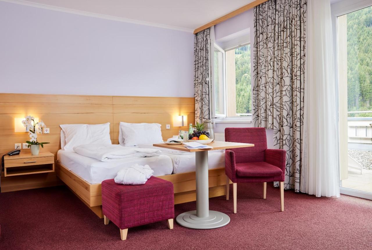 Gesundheitsresort Bad St. Leonhard Бад Санкт Лионхард им Лавантал Екстериор снимка