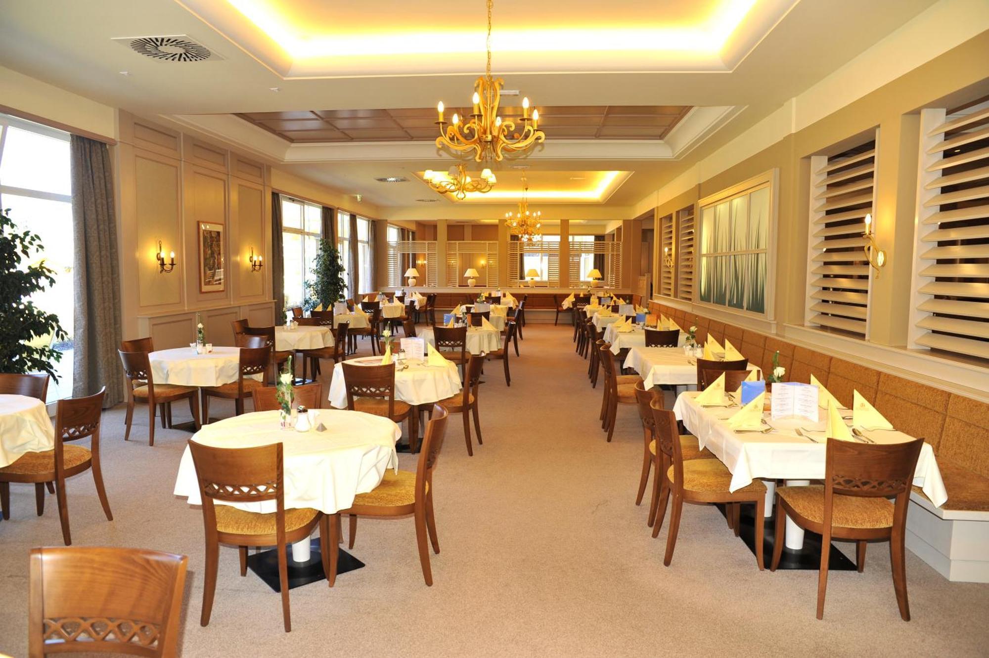 Gesundheitsresort Bad St. Leonhard Бад Санкт Лионхард им Лавантал Екстериор снимка