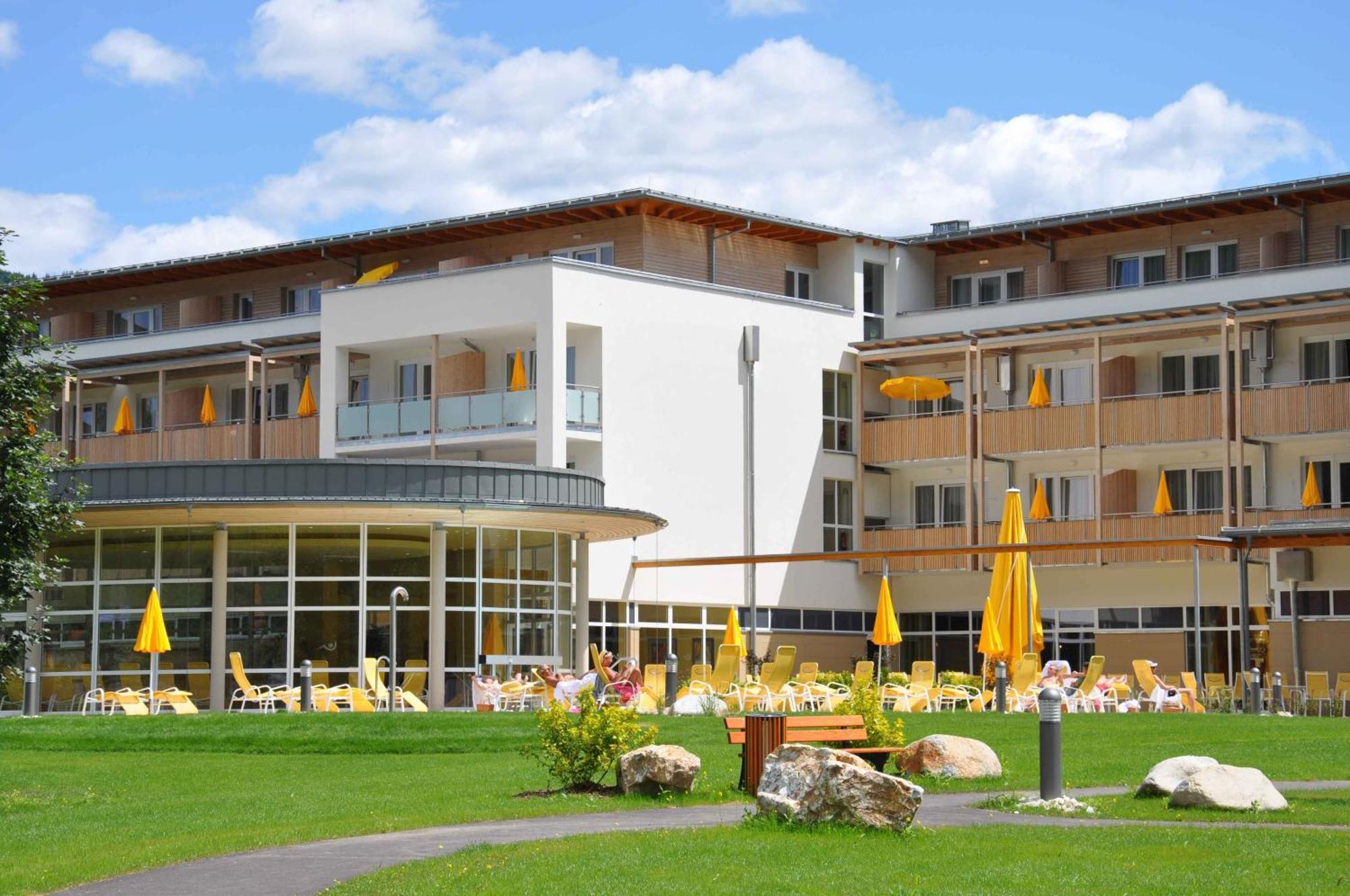 Gesundheitsresort Bad St. Leonhard Бад Санкт Лионхард им Лавантал Екстериор снимка