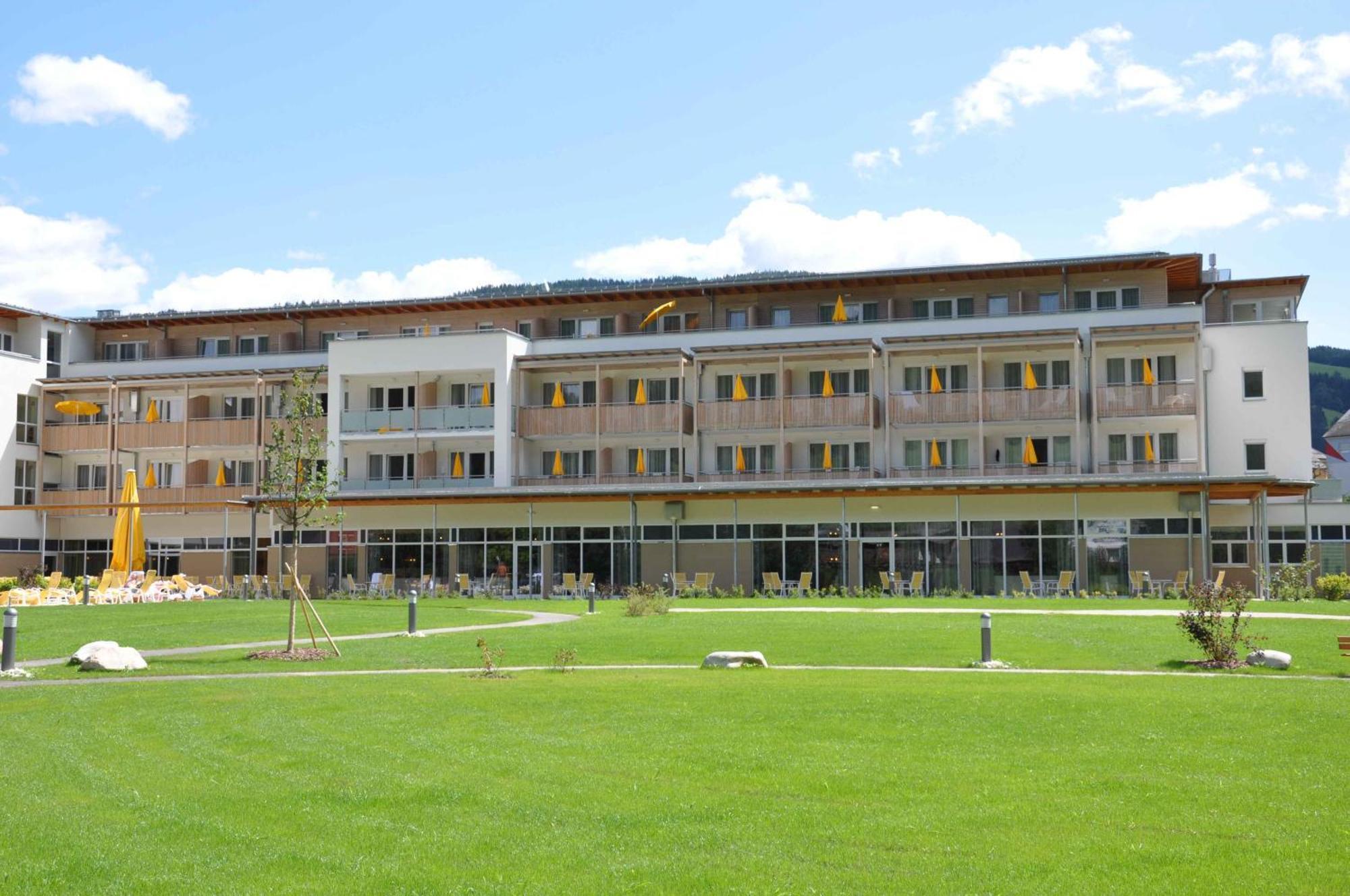 Gesundheitsresort Bad St. Leonhard Бад Санкт Лионхард им Лавантал Екстериор снимка