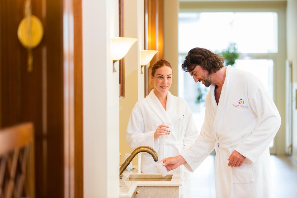 Gesundheitsresort Bad St. Leonhard Бад Санкт Лионхард им Лавантал Екстериор снимка