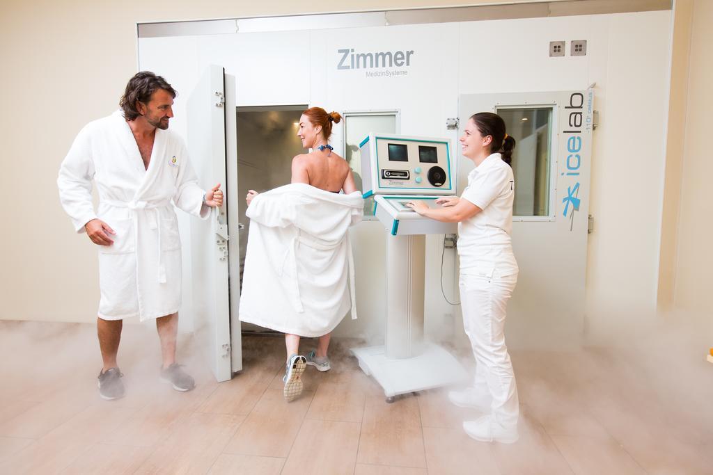 Gesundheitsresort Bad St. Leonhard Бад Санкт Лионхард им Лавантал Екстериор снимка